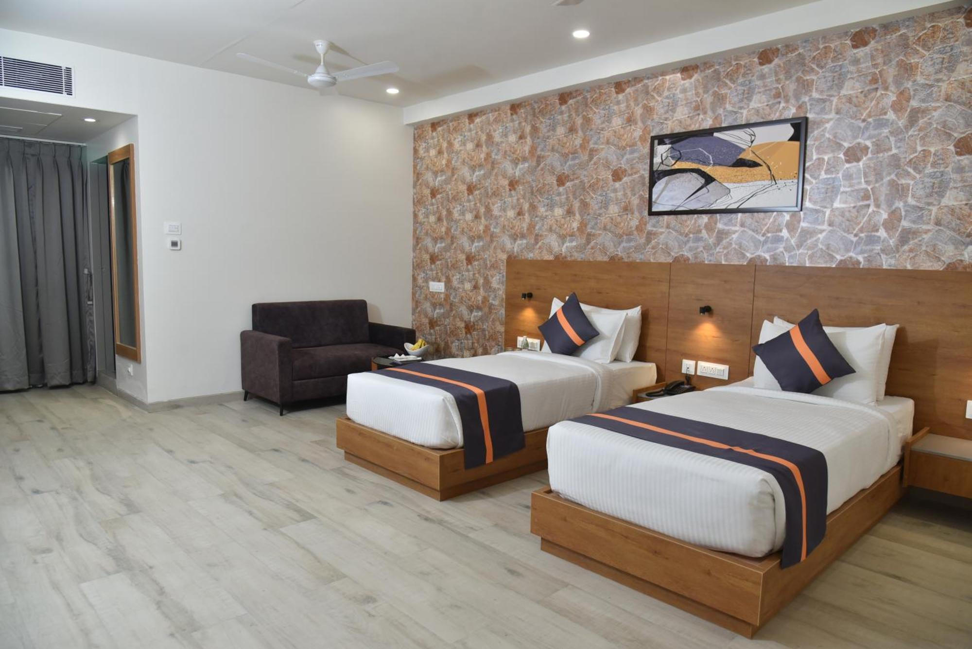 Comfort Inn , Statue Of Unity Kevadia Dış mekan fotoğraf